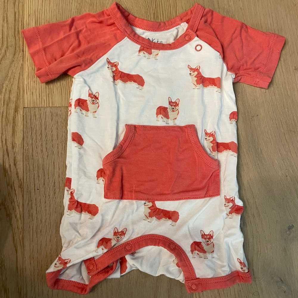 Kyte Baby retired print shortie “corgi-melon”